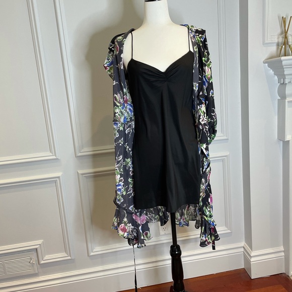 Milly NWT 6 Silk floral wrap dress with slip - Picture 6 of 14